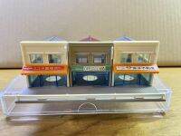 Brand new TomyTec 4028 N Scale Townhouses set of 3, dimensions L14W7H5  ใหม่ล่าสุด TomyTec 4028 N Scale Townhouses ชุด 3 ชิ้น ขนาด L14W7H5