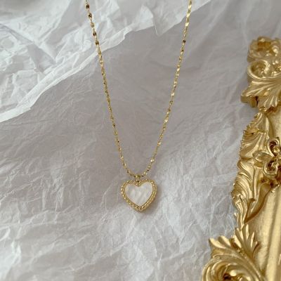 2023 Stainless Steel Gold colour  OF  Heart Pendant Necklace Romantic Lovely White Shell Love Necklace Headbands