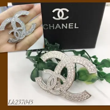 Shop Brooch Pin Chanel with great discounts and prices online - Nov 2023