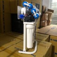 Máy lọc nước ro Aqua lead 9 cấp kèm chân lắp gầm