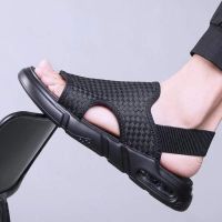 New Summer 2023 Shoes for Men Casual Outdoor Mens Beach Sandals Fashion Air Cushion Mesh Flat Slippers Sandalia Masculina House Slippers