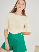 COCO SIN - Quần Short Xanh Đính Nút