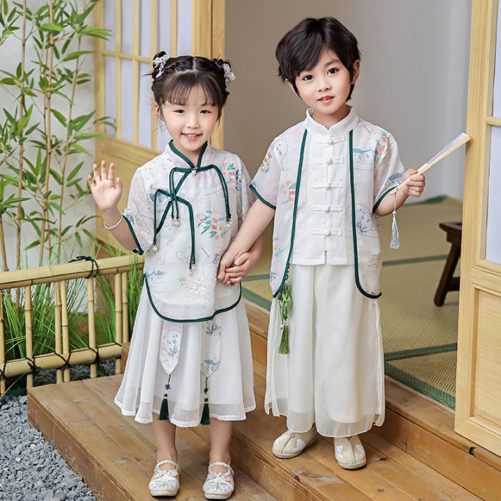 เสื้อผ้าเด็กชายชุดสองชิ้นชุดฮั่นฟู่สไตล์จีนชุดการแสดงวันเด็กชุดเด็กชายชุดกระโปรงเด็กหญิงฤดูร้อนใหม่