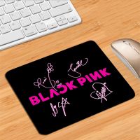 ขายดีที่สุด bnfg330 - / Kpop Blankpink อะนิเมะแผ่นรองเมาส์การ์ตูนเล่นเกม M Ousepad Gamer อุปกรณ์พีซียางเสื่อ Deskmat โต๊ะป้องกัน Kawaii แผ่นรองเมาส์