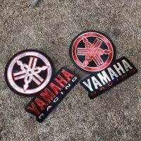 สติ๊กเกอร์ โลโก้ Yamaha Logo ยามาฮ่า สติกเกอร์ [2ชิ้น] สีแดง แต่งรถ ติดรถ Red Sticker 3D ปั๊มนูน มอเตอร์ไซค์ mslaz yzf r3 r6 r15 aerox fino mio mt tzr nouvo Bigbike Motorcycle Racing