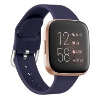 【lz】✇♛  Pulseira de silicone macio para Fitbit Versa cinta de fivela impermeável pulseira substituição pulseira Wearable substituição