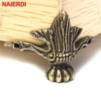 ✷ 2PCS NAIERDI 40x30mm Antique Wood Box Feet Leg Corner Protector Triangle Rattan Carved Decorative Bracket For Furniture Hardware