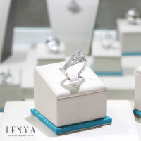 Lenya Jewelry แหวนเพชร DiamondLike เพิ่มลูกเล่นเก๋ๆให้เรียวนิ้ว บนตัวเรือนเงินแท้ชุบทองคำขาว