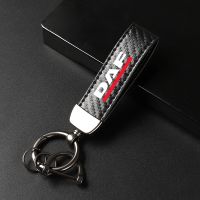 NEW Car Keychain Horseshoe Buckle Jewelry for DAF Car XF 95 105 Crbon Fiber Leather Keychain Car Accessories