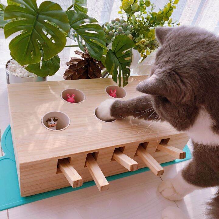 neko-care-cat-box-กล่องแมวงง-ของเล่นแมว-กล่องไม้ของเล่นแมว-กล่องแมวตบปริศนา-กล่องแมวงง-8-ช่อง-มีตัวตุ๊กตาให้แมวตบเล่น-ขนาด-33x29-ซม-สีน้ำตาล