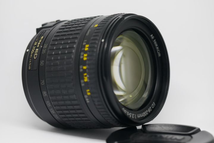 Nikon AF NIKKOR 28-200mm f/3.5-5.6G IF Aspherical ED Lens, AF ZOOM