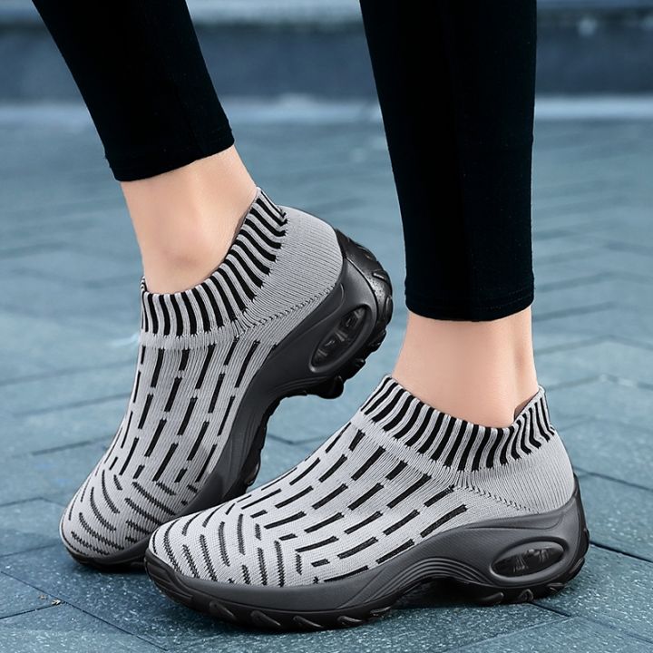 ขนาด-35-42-แบบสลิป-ออนระบายอากาศได้-แบบเสริมส้น-รองเท้าผ้าใบ-เกาหลีรองเท้าผู้หญิง
