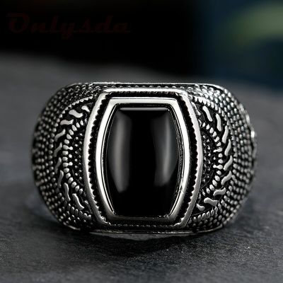 แหวนเหล็กไทเทเนียมหินเครื่องประดับเรโทรสำหรับสแตนเลสชายโอปอลฝังแหวนหินสีดำโดมสำหรับของขวัญผู้ชาย