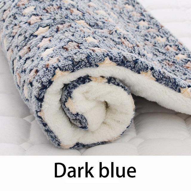 yf-pet-sleeping-mat-dog-bed-cat-soft-hair-thickened-blanket-pad-fleece-home-washable-warm-bear-pattern-supplies