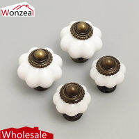 Wholesale White Acrylic Drawer Knobs 31MM Kitchen Door Single Hole Cabinet Handles With Screws Furniture Hardware