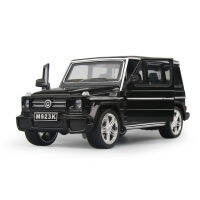 โมเดลรถยนต์ รถจี๊บ  G63  CAR MODEL  ทำจากเหล็ก สัดส่วน 1:24 ประตู ฝากระโปรง เปิดปิดได้เหมือนจริง ล้อฟรีสามารถสไลด์วิ่งได้เหมือนจริง มีไฟ มีเสียงหมือนจริง M923K