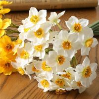 hotx【DT】 6Pcs/bunch Artificial Bouquet Garden Desktop Decoration Floral Wedding Bridal Fake Flowers