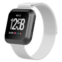 : 》{”สายรัดสำหรับ Fitbit Versa Band ปิดแม่เหล็กสร้อยข้อมือเหล็กสแตนเลสสายนาฬิกาสำหรับ Fitbit ในทางกลับกัน