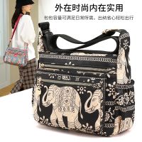 [COD] new shoulder bag printed nylon cloth womens cross-border middle-aged and elderly large-capacity Messenger