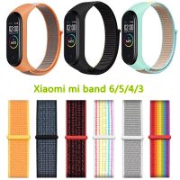 สายนาฬิกาข้อมือ ซิลิโคนนิ่ม แบบเปลี่ยน สําหรับ Xiaomi mi band 5 mi band 6 Xiaomi band 5 6 Xiaomi miband 5 6 〖LYUE〗