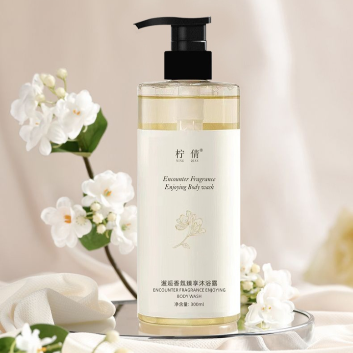 maqingya123 White Tea Perfumed Shower Gel Fluffy Volume Shampoo Long ...