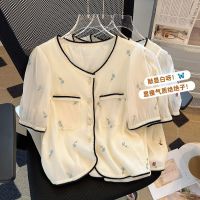 Spot parcel post2023 Summer New Chic Embroidery Floral Classic Style Shirt Design V Womens Short-Sleeved Collar Shirt Summer