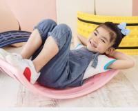 Balance Seesaw Board Plastic for Kids Toddlers Teens Balance Training Board พร้อมลูกบอลยางยืด