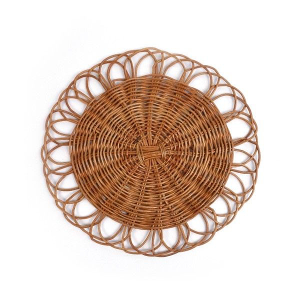 Rattan Scallop Edge Placemat 14