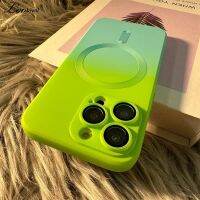 {Haojia เคสโทรศัพท์} ซิลิโคนเหลวแบบไล่ระดับสีสุดหรูสำหรับ iPhone 14 Pro Magsafe เคสตัวปกป้องกล้องถ่ายรูป11 12 13 Max Plus