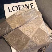 Loewe ผ้าคลุมไหล่ ผ้าพันคอ ผ้าแคชเมียร์เทียม ทรงสี่เหลี่ยมผืนผ้า ลายดาว สามสี แฟชั่นคลาสสิก