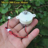 300 Motor DC3V-5V 3.7V 100RPM Slow Speed 32mm Plastic Gearbox Reduction Threaded Shaft