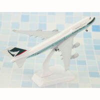 1:400 Scale Catay Pacific Airway B747-400 Airlines เครื่องบินรุ่นฐานเครื่องบินเครื่องบินสำหรับสะสมของขวัญแสดงของเล่น