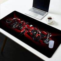 เครื่องเล่นเกม Mousepad Ducati Table Pad แผ่นรองเมาส์ขนาดใหญ่ อุปกรณ์เกมพีซี Mausepad Rubber Pad Keyboard Cabinet Mausepad Laptop Pad