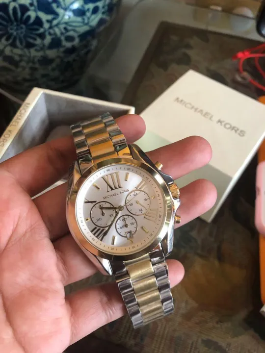 Original Design w Serial Number Michael Kors MK5627 Bradshaw Two Toned  Silver and Gold Chronograph with Silver Dial Unisex Watch complete w Paper  Bag, Box and Manual by Power E-Shop | Lazada