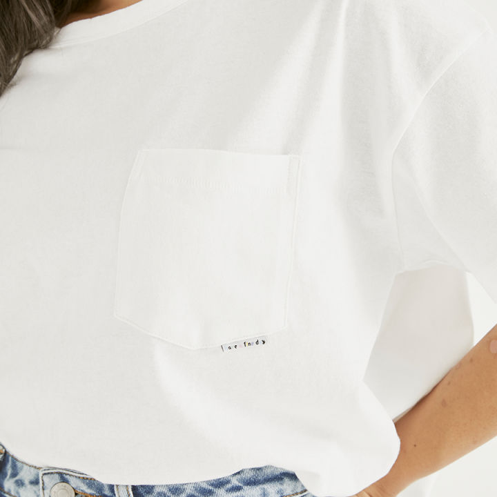 rere-oversize-t-shirt-made-from-recycled-cotton-เสื้อยืดโอเวอร์ไซส์ทรงหลวม-ทำจากผ้ารีไซเคิล