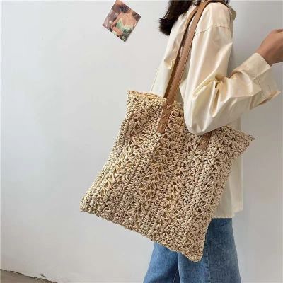 Handcrafted Woven Tote Casual Rattan Shopping Bag Handmade Straw Beach Bag Square Hollow Tote Bag Bohemian Summer Vacation Bag