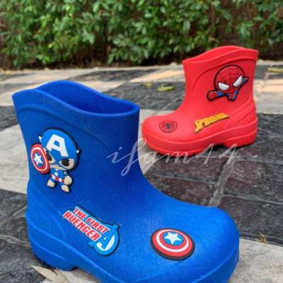 Toyswonderland รองเท้าเด็ก รองเท้าบู้ทเด็ก Marvel Spiderman กับ Captain America บูทกันน้ำ ลิทสิทธิ์แท้ 100%