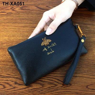 new 2023 ms bee leather handbags Europe and the large capacity change purse key bag contracted fashion