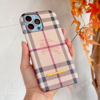 เคสberry สไตล์เรียบหรู ดุแพง เรียกได้ว่าเป็นงานตามหา กันเลยค่ะ  เพราะเป็นรุ่นคลาสสิค ต้องมีเก็บไว้เป็น collection เลยค่ะ