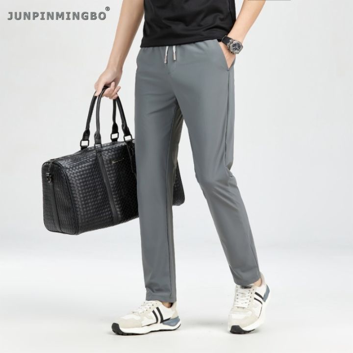 junpinmingbo-ผ้าไอซ์ซิลค์กางเกงใส่ทำงานผู้ชาย-กางเกงวอร์มแห้งเร็วเอวยางยืดกางเกงลำลองทรงตรงสำหรับสวมใส่ทุกวันผู้ชาย