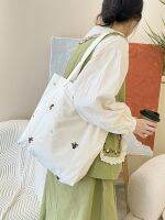 【STOCK】 2023 new French style one-shoulder cotton bag ins retro style beige flower embroidered canvas handbag