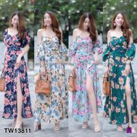 B13811 แม็กซี่เดรสปาดไหล่กระโปรงผ่าลายดอกไม้ Off-the-shoulder maxi dress, floral slit skirt