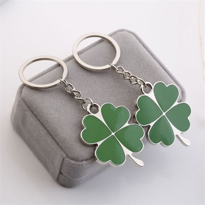 Hot Sale Creative Green Color Four-leaf Clover Fortune Keychain Key Chain Ring Pendant Bag Accessories Girls Cute Keyring Gifts