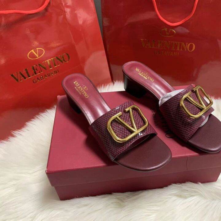 2023-new-womens-slippers-low-and-medium-heels-hardware-celebrity-style-imported-cowhide-mules-slides