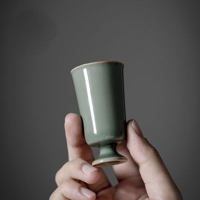 [HOT QIKXGSGHWHG 537] สไตล์จีนศิลาดลถ้วยน้ำชาเท้าสูงกังฟูชุดน้ำชาถ้วยชาถ้วยเดียว