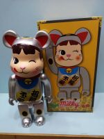 รุนแรงหมีอาคารบล็อก Bearbrick หมีครอบครัวรุ่นเงินนมสาวทำมือสีดำโชคดีแมวตุ๊กตา