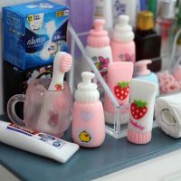【YF】⊙♣▣  1/6 Miniature Dollhouse Shampoo Bottle Toiletries Decoration for Blyth BJD Accessories
