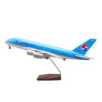 [47CM] โมเดลเครื่องบิน Korean Air Airbus A380 Airplane Model with LED Light ของเล่น ของสะสม ของตั้งโชว์ เสริมฮวงจุ้ย