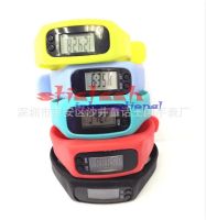 โดย Dhl หรือ Ems 100ชิ้นปฏิบัติ8สีดิจิตอลจอแอลซีดี Pedometer วิ่งขั้นตอนการเดินระยะทางแคลอรี่เคาน์เตอร์สร้อยข้อมือนาฬิกา