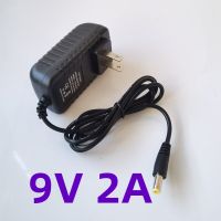 1PCS High quality AC/DC 9V 2A Switching Power Supply adapter Reverse Polarity Negative Inside EU plug 5.5mm x 2.1mm-2.5mm Electrical Circuitry Parts